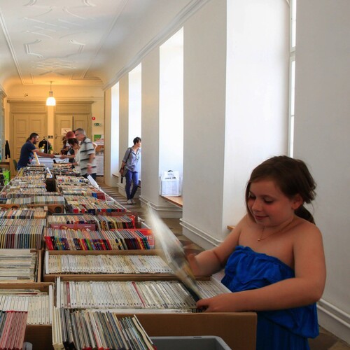 Chez les bouquinistes.